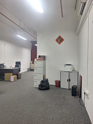 Oxley Road (D9), Factory #500476691